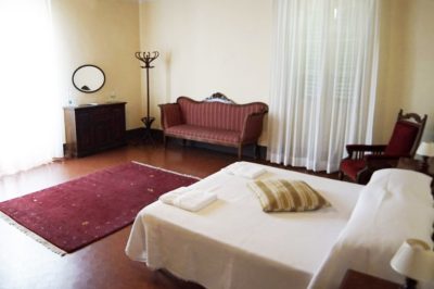 Italy Yoga Retreat Bedroom 2